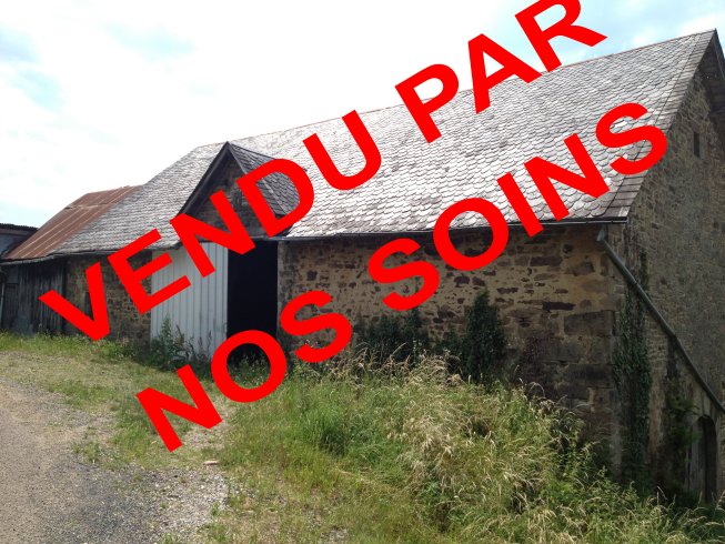 976  GRANGE A RESTAURER SECTEUR COLLONGES