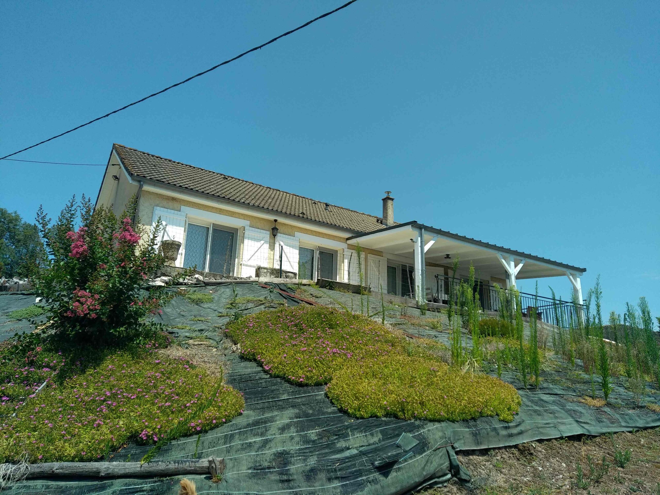 1915 Propriété agricole Maison /Bâtiments et terrain 9Ha